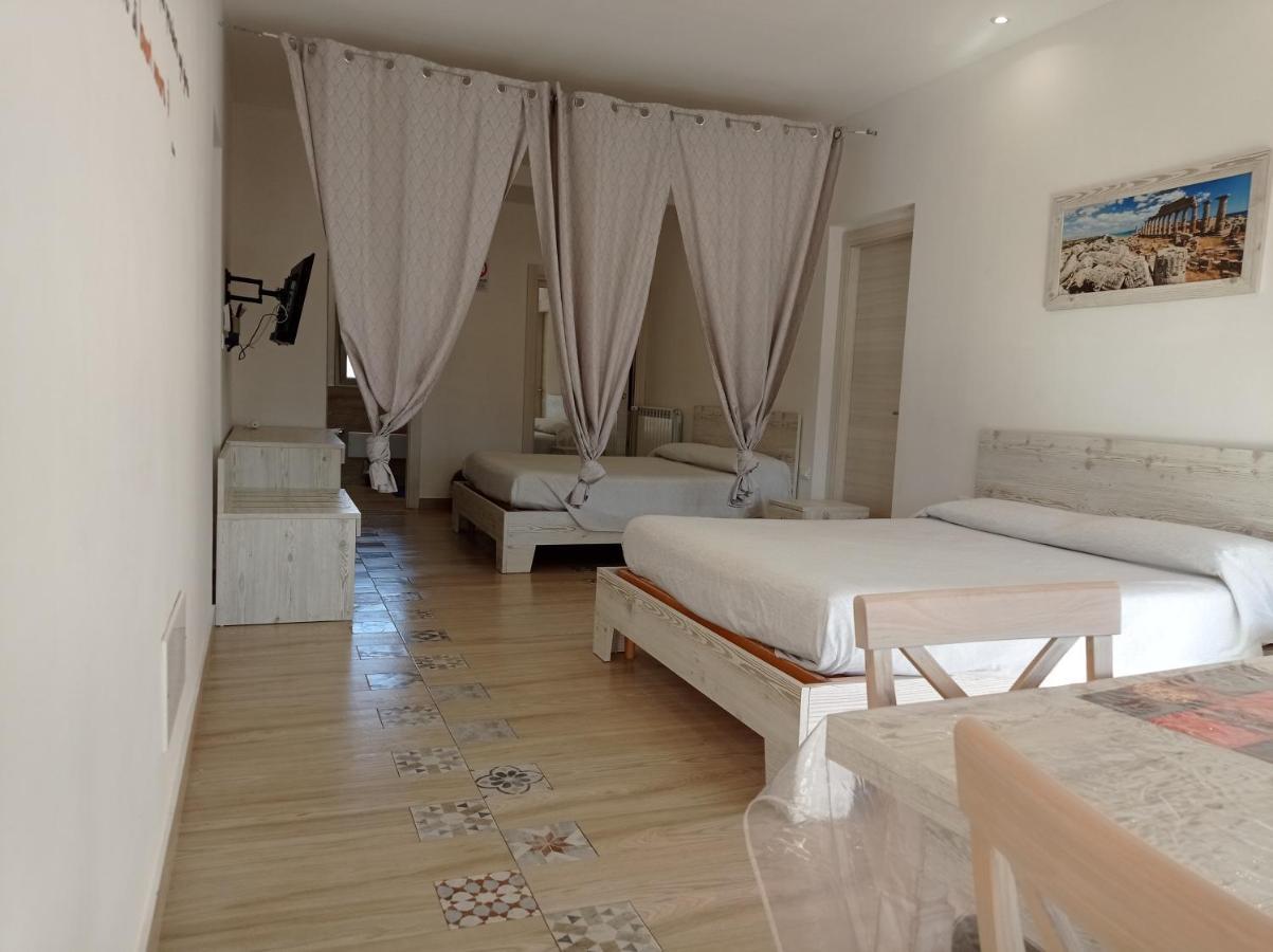 Sicily Rooms Appartamenti Carini Quarto foto
