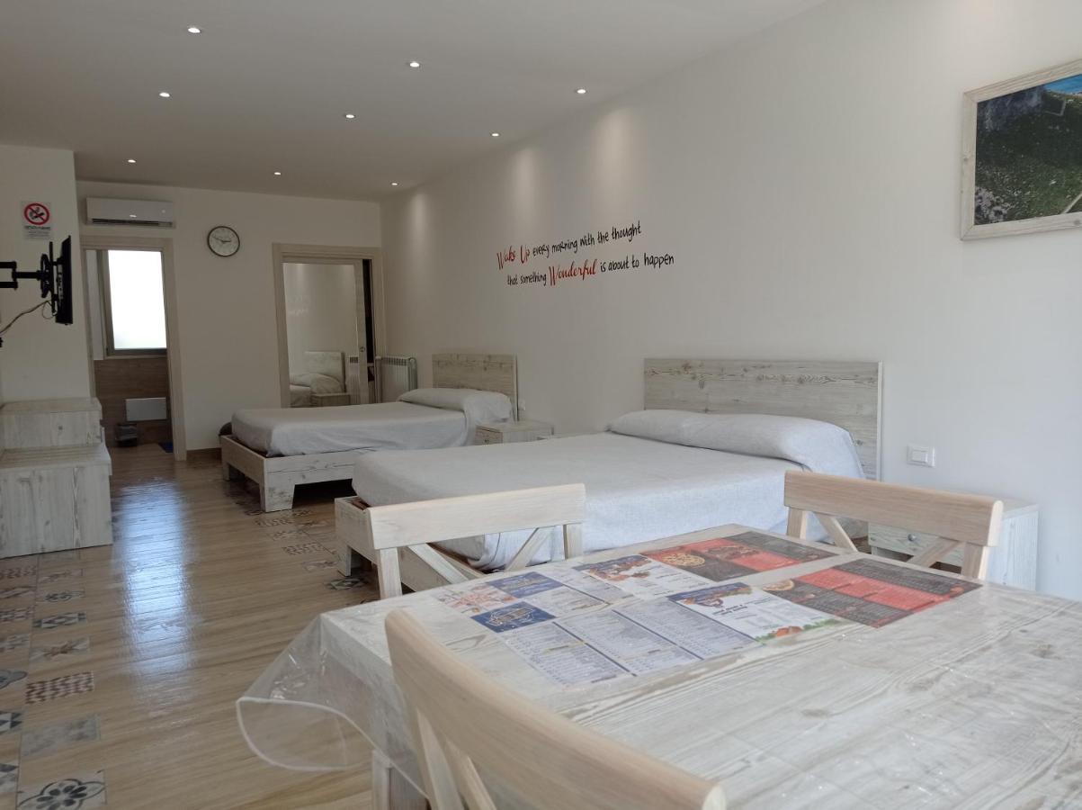 Sicily Rooms Appartamenti Carini Quarto foto